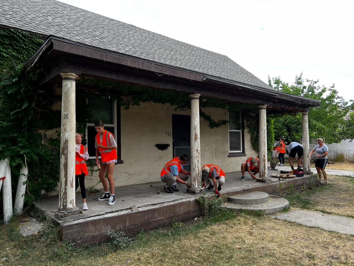 Habitat for Humanity of Utah County gifted grant from Lowe’s News